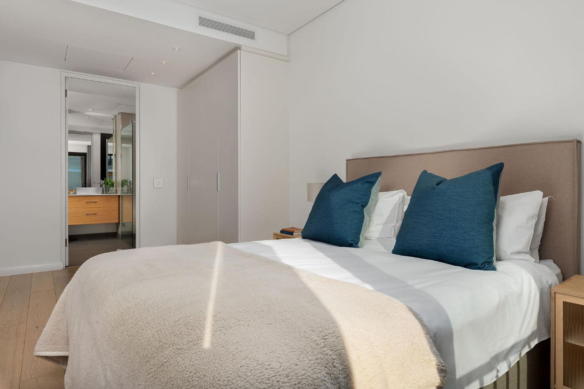 Apartment Old Cape Quarter 2 Bedroom *